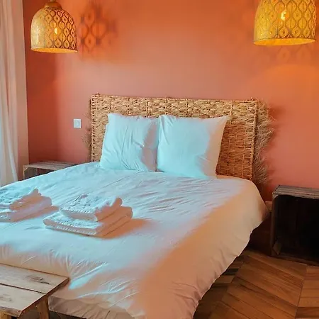 Iris Jacuzzi Vue Villa