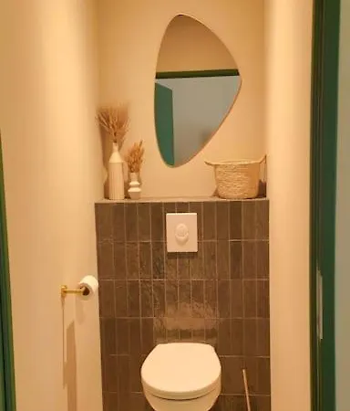 Iris Jacuzzi Vue Villa