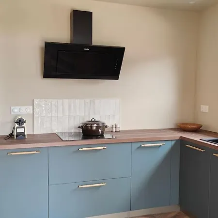 Iris Jacuzzi Vue Villa *