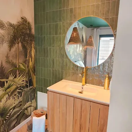 Villa Iris Jacuzzi Vue *